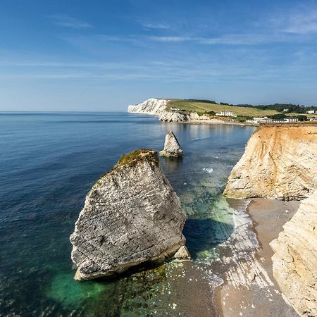 Chalet 87 Sandown Bay Holiday Centre Generous Money Off Ferry Crossing & Special Offer Until End Of June, September And Halloween Deals Now On 外观 照片